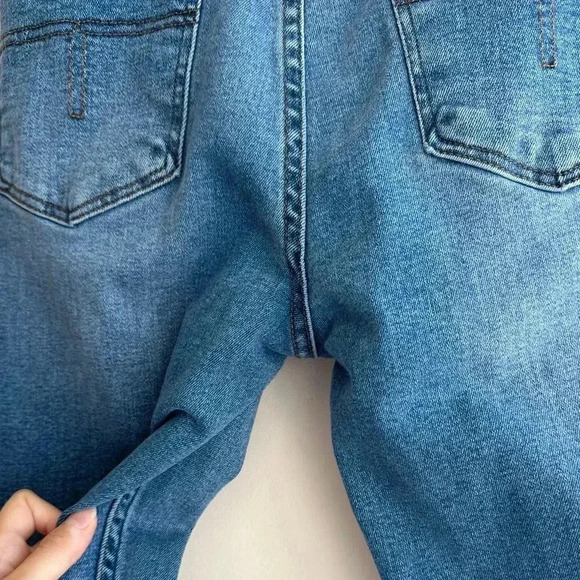 Lois Medium Wash River High Retro Straight Jeans, Size 31" L-32 - Picture 14 of 16